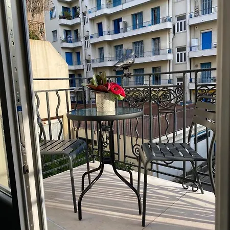 Apartment Cozy With A Sea View Nizza