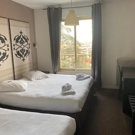 Anis Hotel