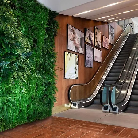 Hotel Le Meridien 4*
