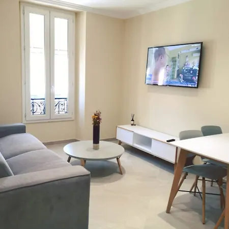 Meyerbeer Beach Hostel Nizza