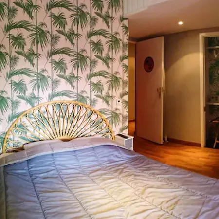 Hostel Meyerbeer Beach *