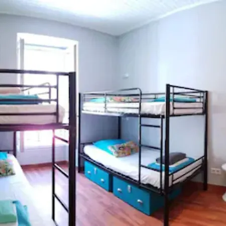 Meyerbeer Beach Hostel