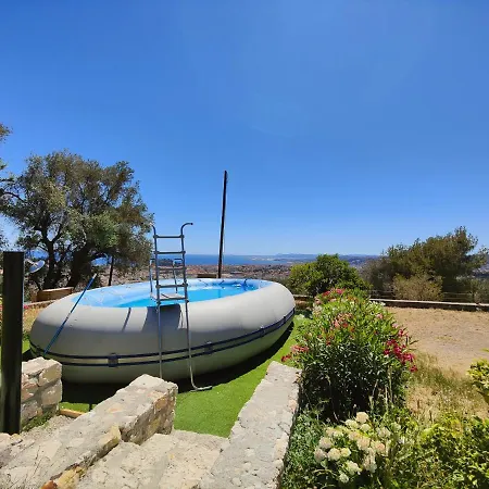 Holiday home Maison 