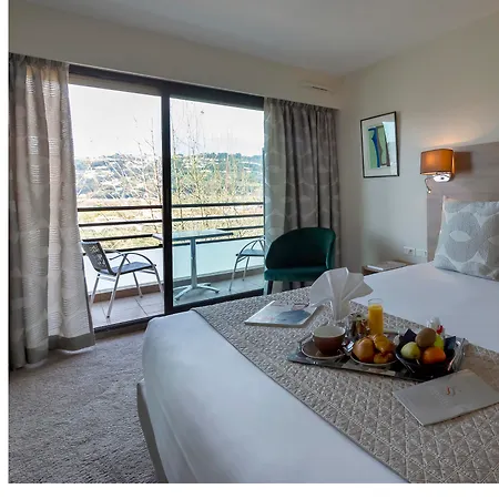 Servotel Saint-vincent 4* Niza