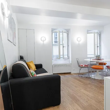Quiet And Cosy 1bdr In Vieux Nice! Ницца