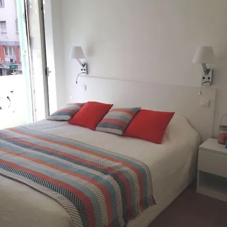 #28 1 Bdr Flat Ac Balcony Hper 10mins To & Old Town * 尼斯