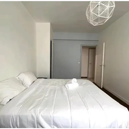 - Promenade Des Anglais - Climatise, 4 Pers Apartment Nice