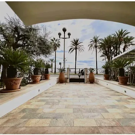 Apartment - Promenade Des Anglais - Climatise, 4 Pers Nice