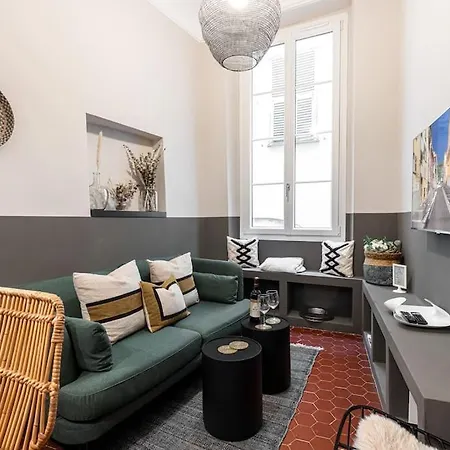 La Croix - Old Town Modern Apartment - 2 Bedrooms Apartment *