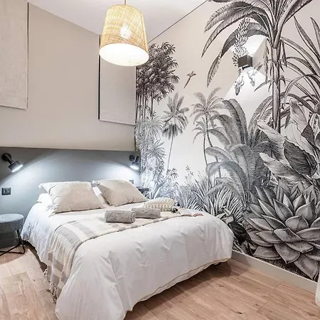 La Croix - Old Town Modern Apartment - 2 Bedrooms Apartment Nice