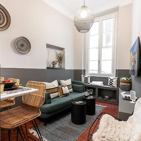 La Croix - Old Town Modern Apartment - 2 Bedrooms Apartment *