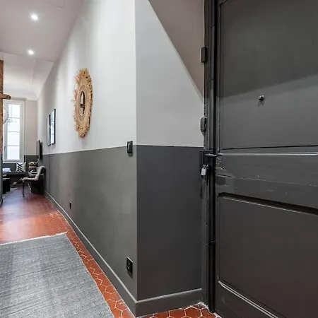 La Croix - Old Town Modern Apartment - 2 Bedrooms Apartment Nice