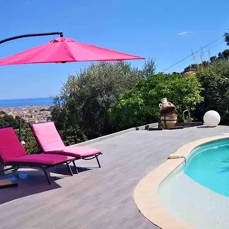 Avec Piscine Et Vue Magnifique Sur * Nice