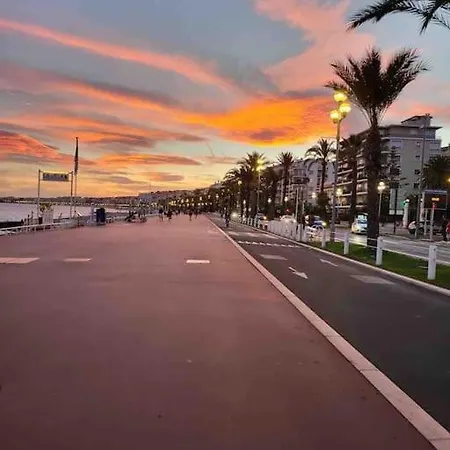 Nice, 100m Sea, 1 Bedroom, Promenade Des Anglais