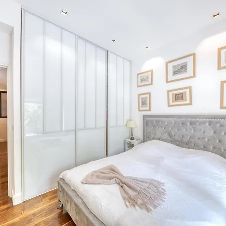 Peaceful Haven, Terrace In Apartament Nicea