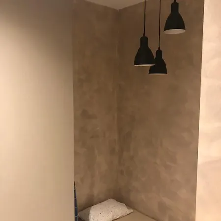 Ella Apartment *