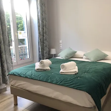 Le Etoile Νίκαια