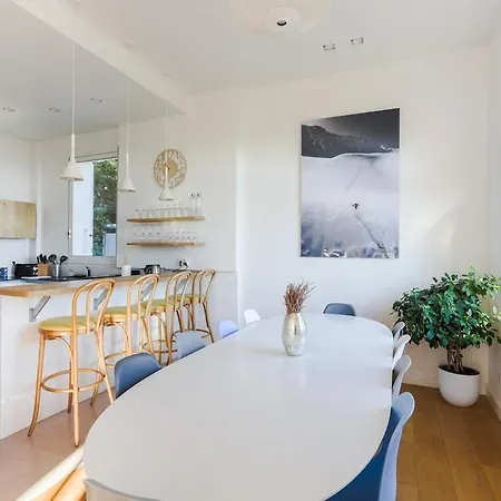 Elegante Avec Vue Guest house