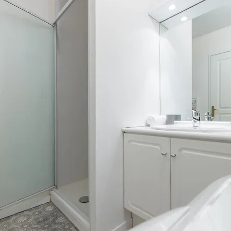 아파트 Quiet 1 Bdr Port! Close Place Du Pin Garibaldi *
