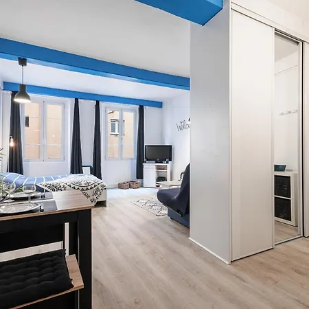 Apartment Large 100m From The