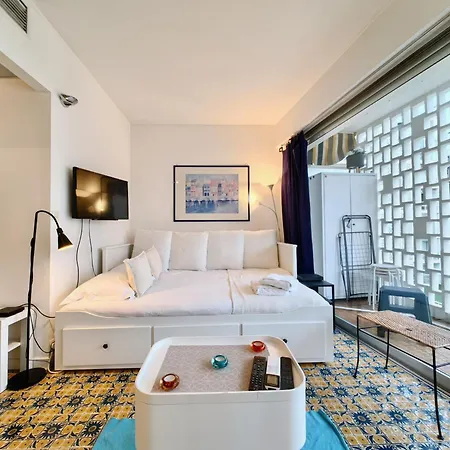 Studio Royal Lux By Booking Guys