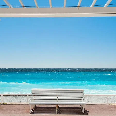 Claudia - - Very Close To Sea - Calm - Ac Nice