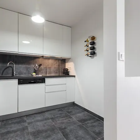 Ultra Large 2 Bdr Near Massena Square Nizza
