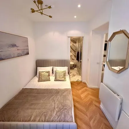 Apartament Barla - T2 Au Coeur Du Quartier Du Port De *