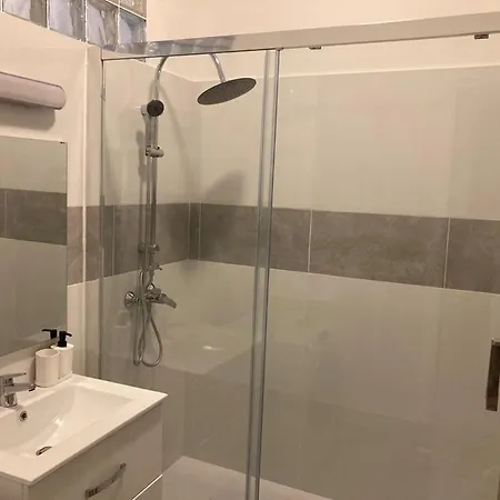 Port Nice: Very 3 Apartman Nizza