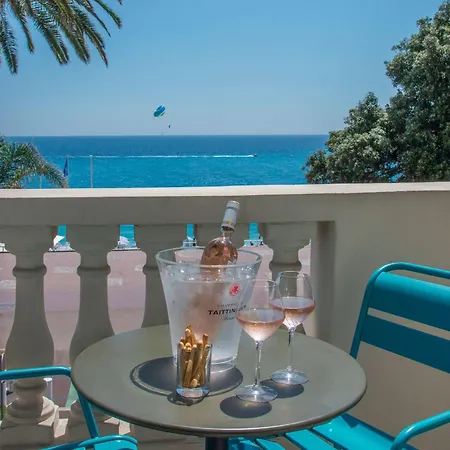Mercure Marche Aux Fleurs Hotel 4*