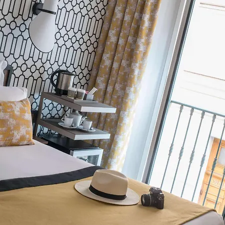 Hotel Mercure Marche Aux Fleurs 4*