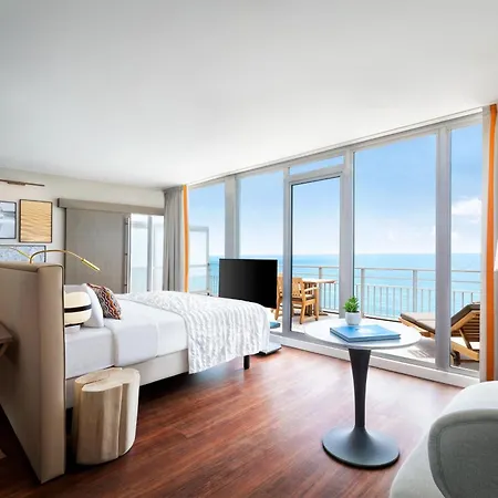 Le Meridien Hotel