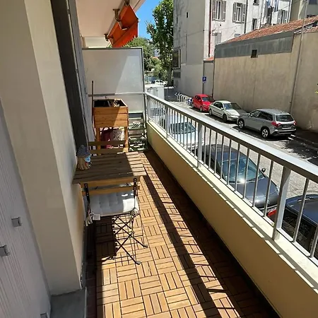 Grand Appart Climatise Avec Parking Lägenhet Nice