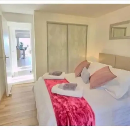 Magnificent 3 Rooms-sea View-terrace-pool Nice
