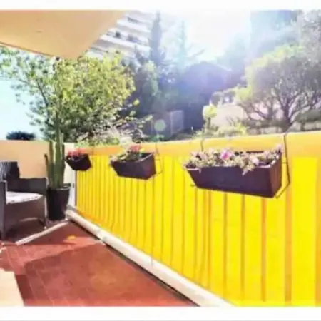 Apartment Magnificent 3 Rooms-sea View-terrace-pool *