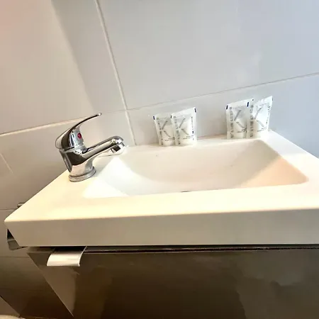 Magnifique Cosy Studette Renove Hyper Centre Wifi Tram Apartment *