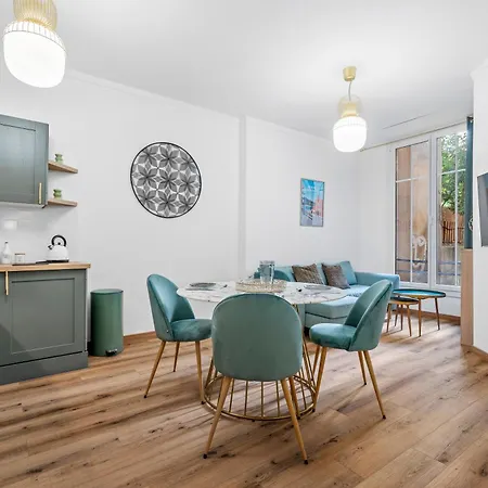 Renting - Verdi - Charm & Comfort & Aircon