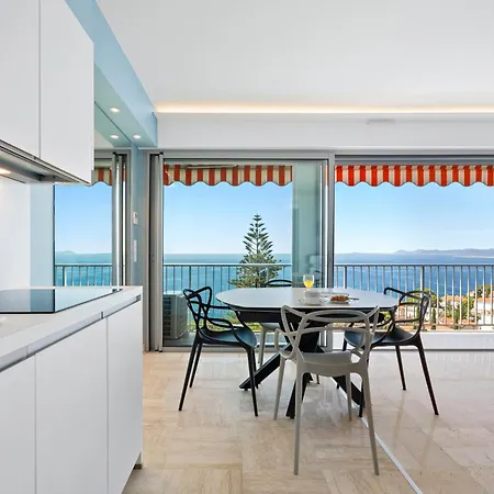 Appartement Balcon Sur La Mediterranee *