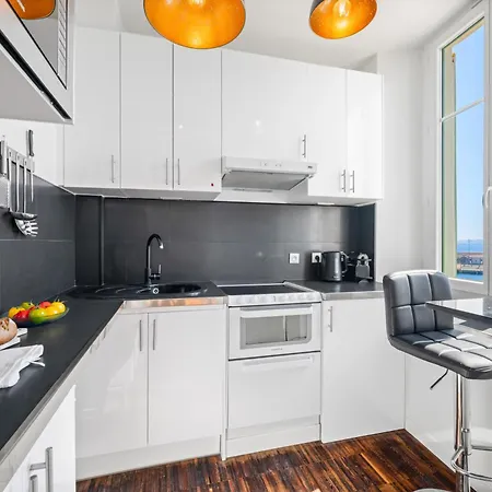Apartment Sunlight - Capitaine 54 - 1 Bedroom, Stunning With Balcony And Port View *
