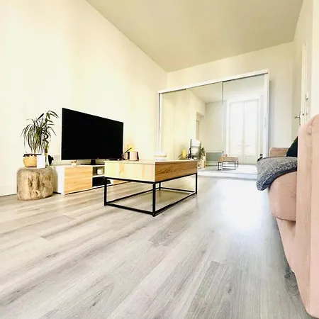 Spacieux 4 Couchage Plein Centre Apartment