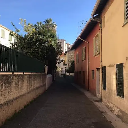 Apartment Le Village - Cosy Flat 5 Min Walk Away From Sea Nice
