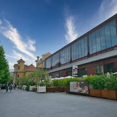 Appartement, En Plein Centre , Face A La Gare Centrale, Centre * Nice