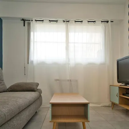Appartement, En Plein Centre , Face A La Gare Centrale, Centre
