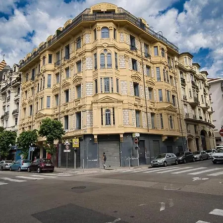 Appartement, En Plein Centre , Face A La Gare Centrale, Centre