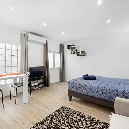 Renting - Penchienatti - Chic & Modern Urban Pearl Massena Old Nice