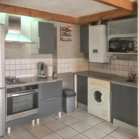A / 50 M² / Vue Sur La 니스