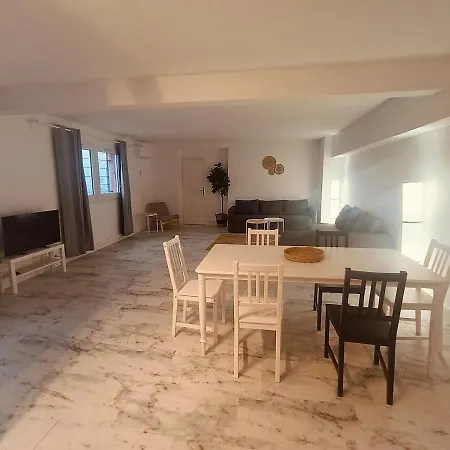 Superbe T2 De 95 M Apartment Nice