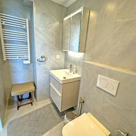 Panoramic Sea View Promenade Apartment