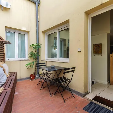 3 Pieces Au Coeur Du Carre D'or Apartment