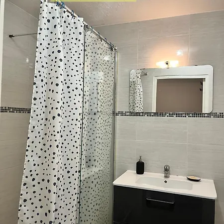 Appt Nice-centre Avec Parking Prive Proche Promenade Des Апартаменты *
